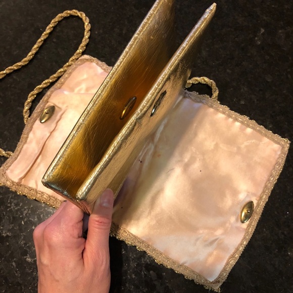 Vintage Gold Leather Crochet Evening Clutch - Picture 6 of 8